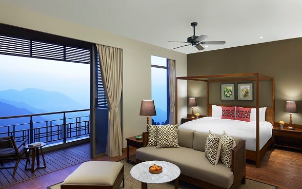 TAJ CHIA KUTRI, DARJEELING