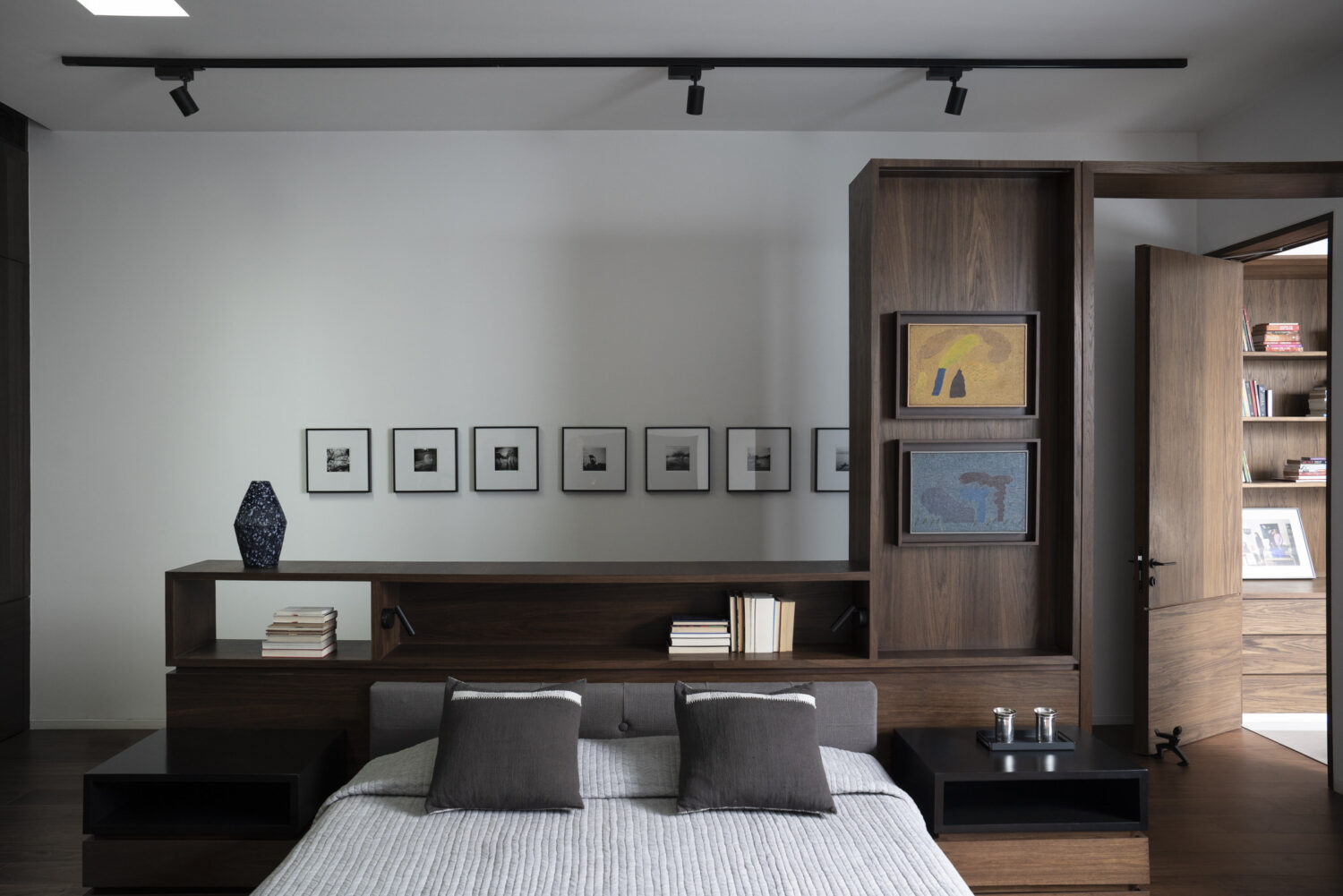 An Artful Adobe in New Delhi