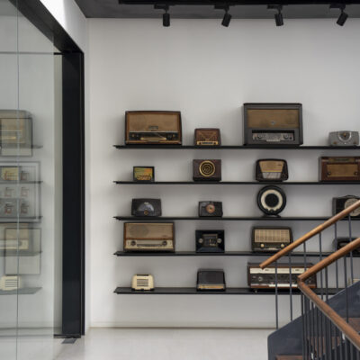 An Artful Adobe in New Delhi
